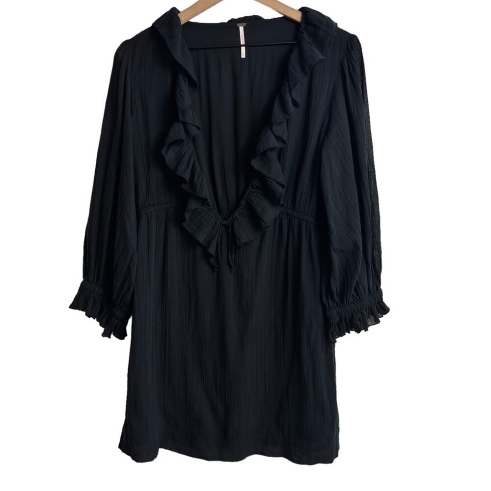 FREE PEOPLE WOMEN'S BLACK V-NECK SHORT MINI BEACH OR CASUAL DRESS SIZE MEDIUM - Picture 1 of 6